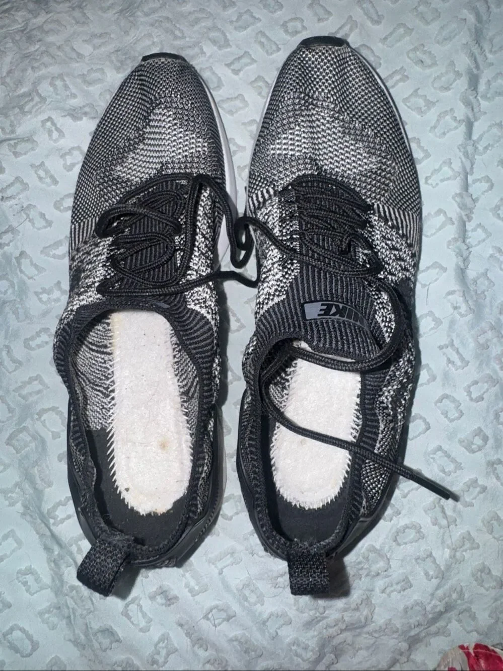 Nike Air zoom flyknit Mariah tennis shoes size 8